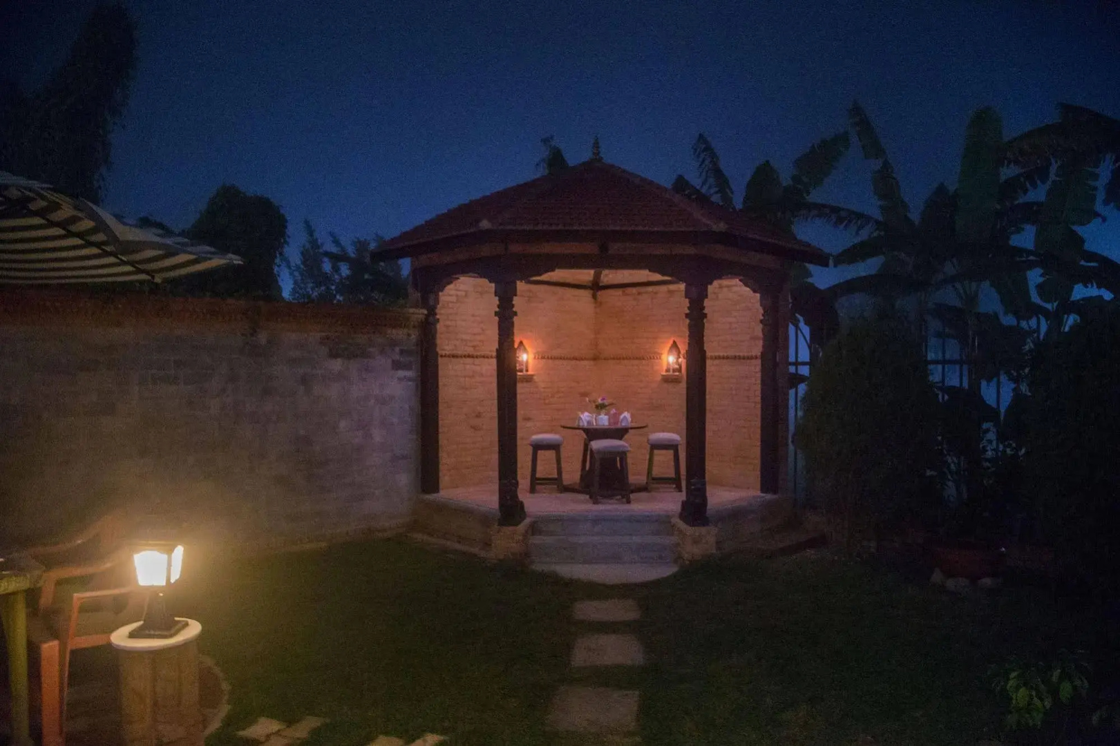 Hotel Ananda Inn