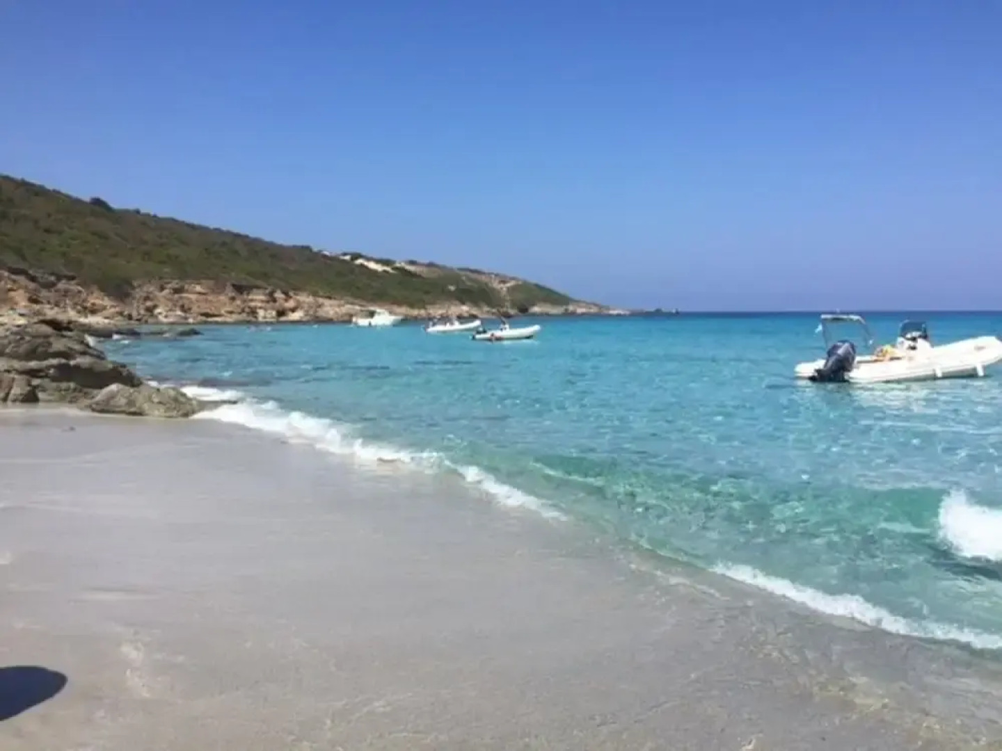 Apartment With one Bedroom in Patrimonio, With Wonderful Mountain View and Furnished Terrace - 2 km From the Beach