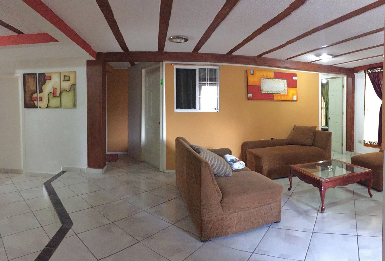 Hotel & Suites Cerro Rojo