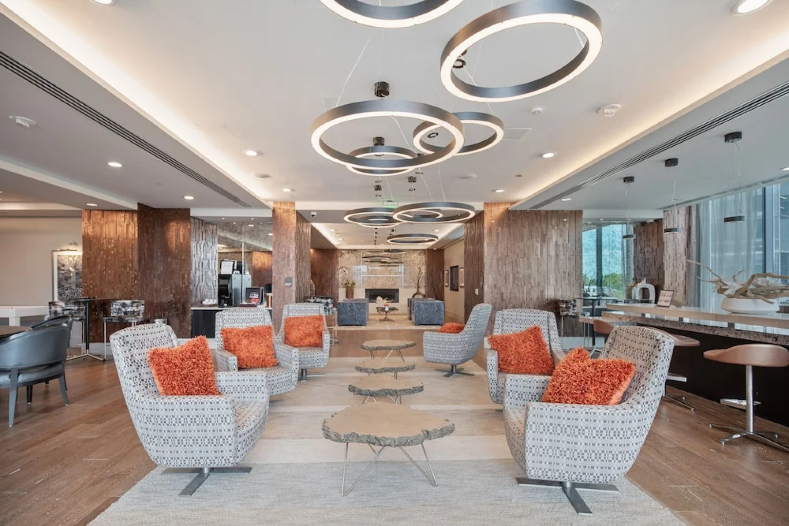 The Luxe Suites at University City