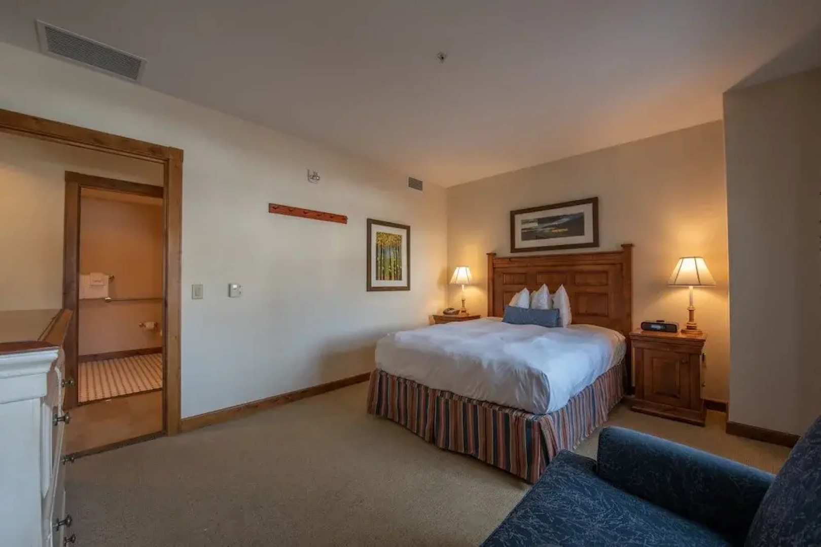 Wheelchair Accessible 2-Bedroom Slopeside Condo - No Cleaning Fee! by RedAwning