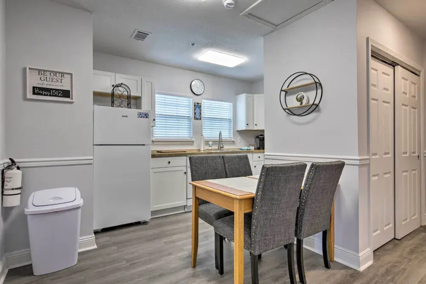 Downtown Ocean Springs Duplex w/ A/C 1 Mi to Beach