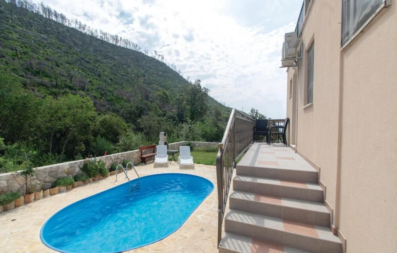 Beautiful Home in Trstenik With Wifi and 2 Bedrooms