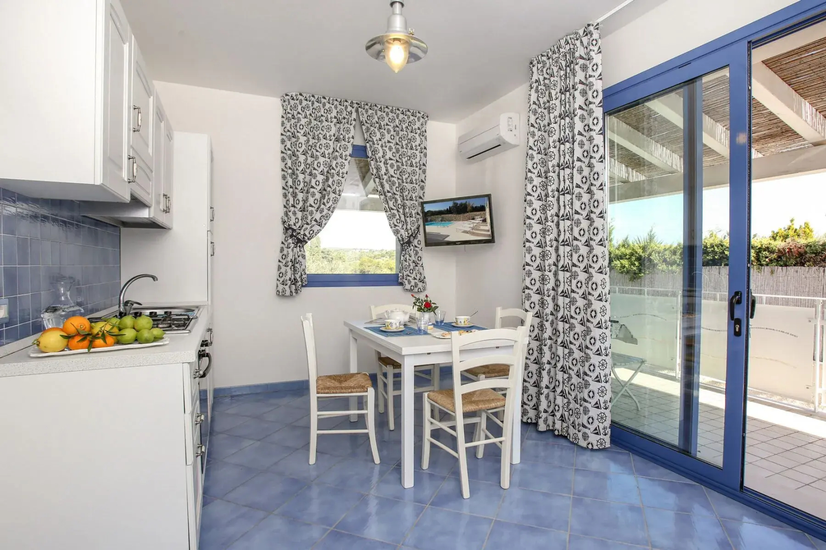 Deluxe Apartment in Villa Pantarei