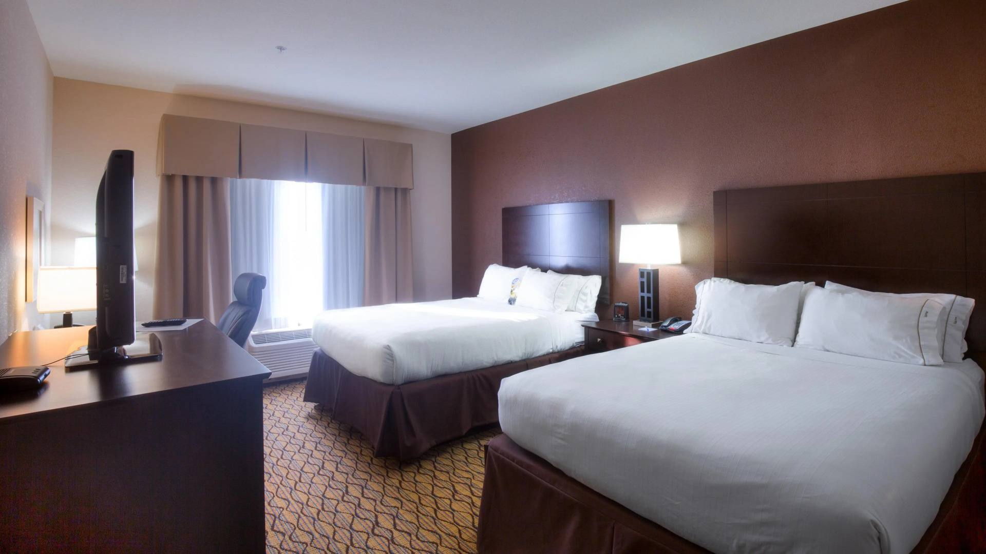 Holiday Inn Express Hotel & Suites Elk City by IHG