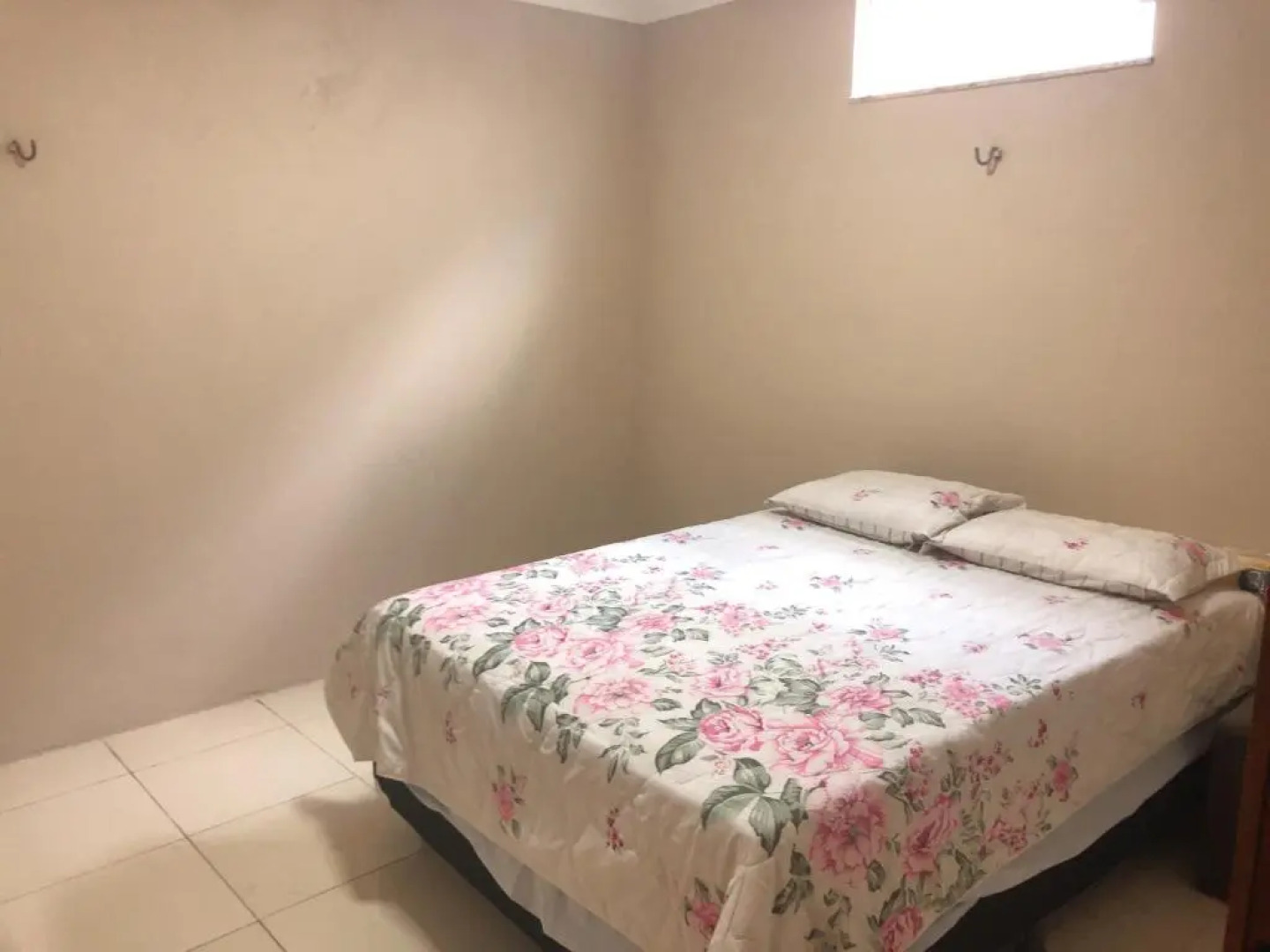 Feitosa's Beach House, Casa frente mar com capacidade para 6 pessoas estrutura completa com 2 suites