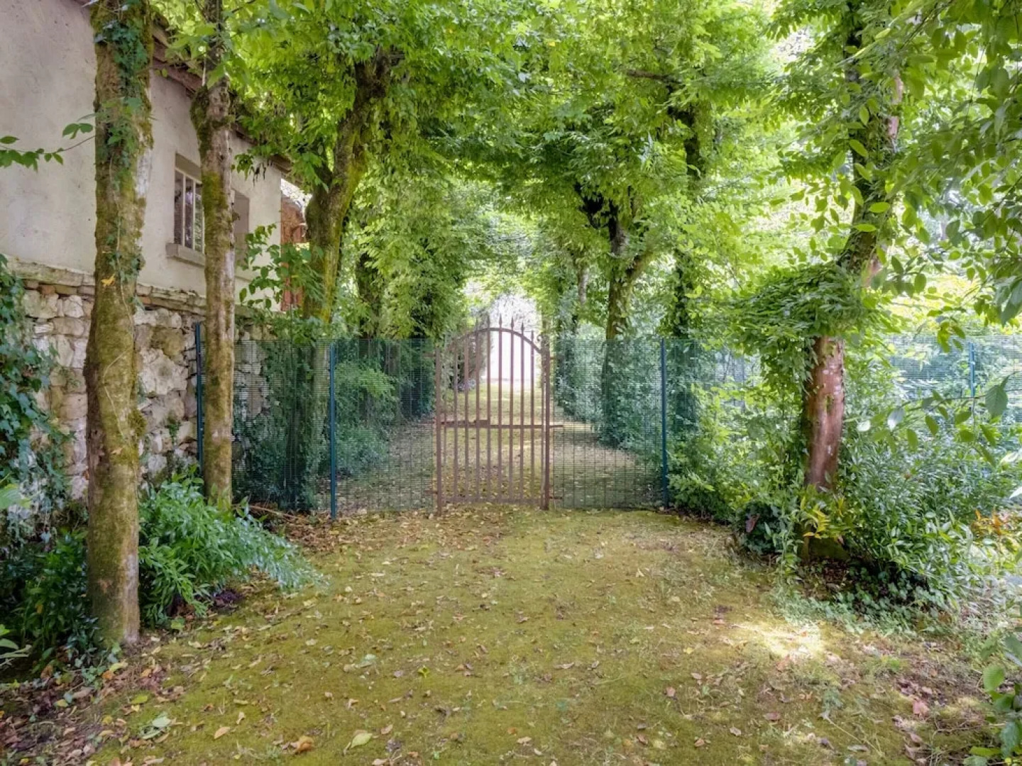 Charming Cottage in Prayssac With Private Pool