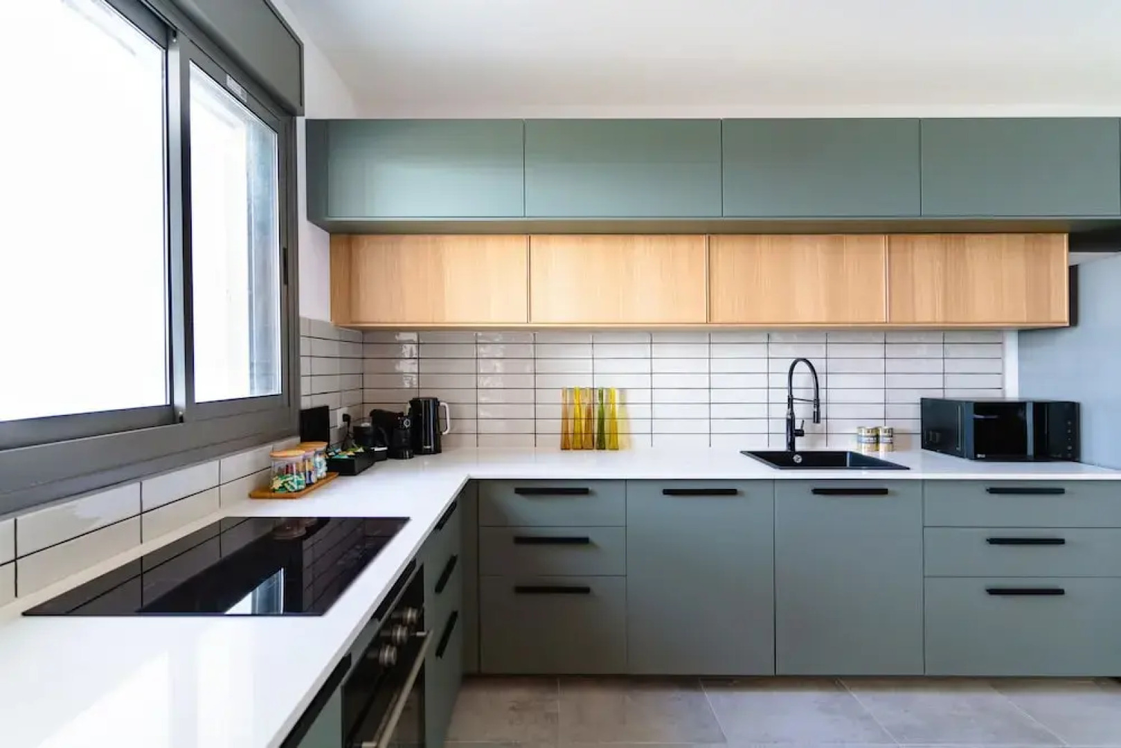 Panoramic Seaview Balcony Escape by Sea N Rent