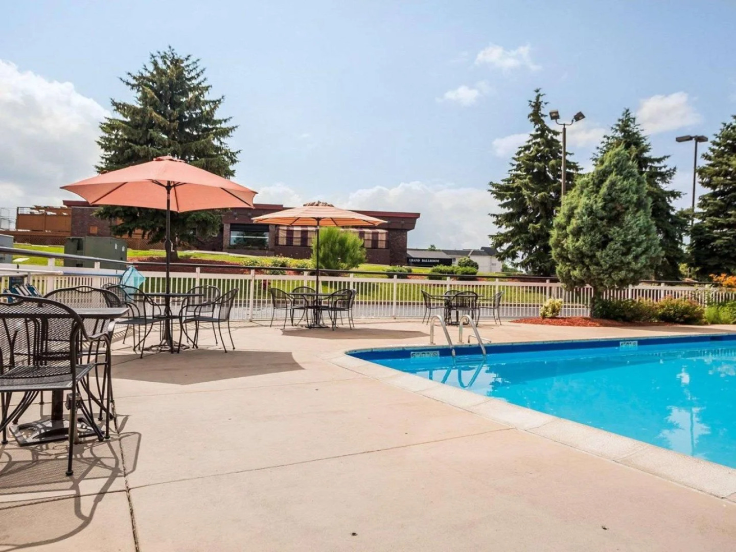 Quality Inn Milwaukee/Brookfield