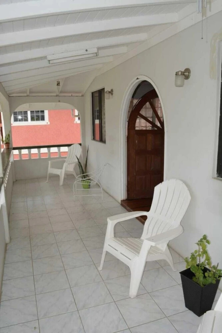 Three Bedroom Holiday Accomodation
