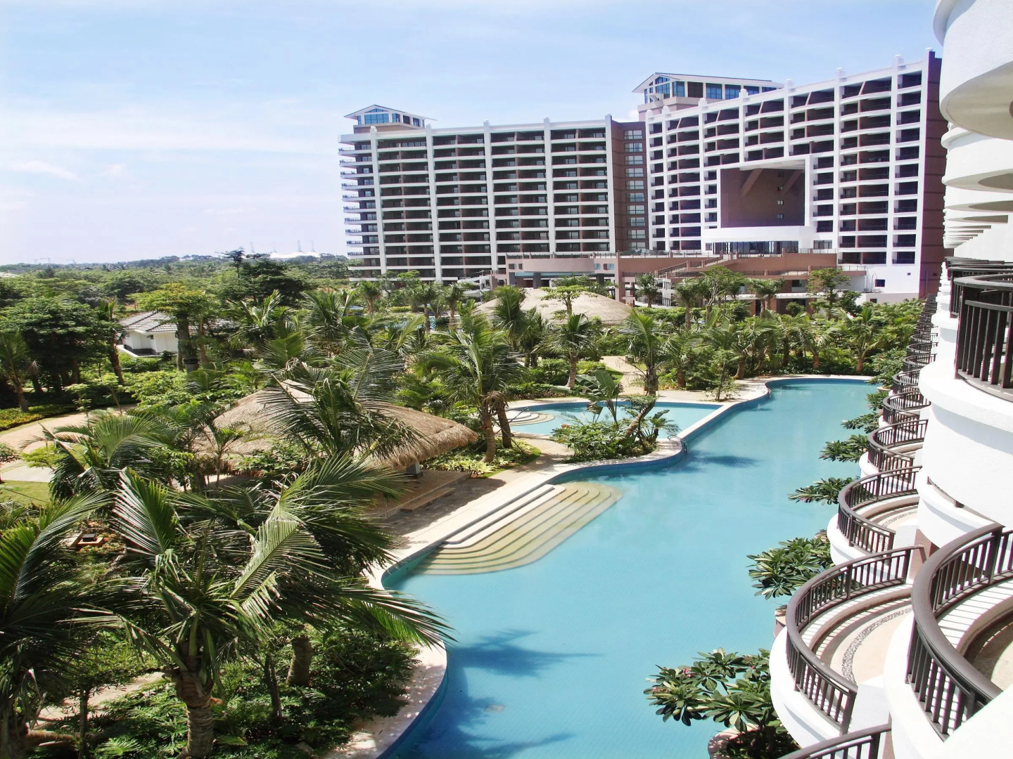 Hainan Golden Sunshine Hotspring Resort Hotel