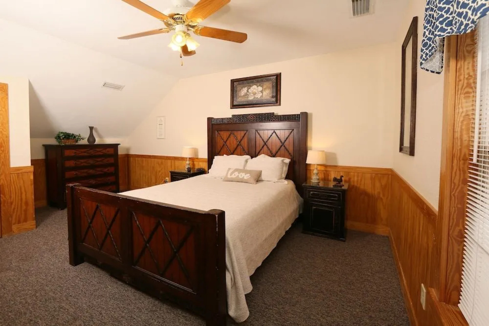 Ivy Falls 9 - Five Bedroom Chalet