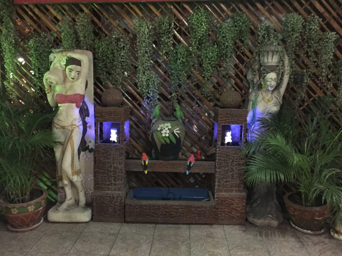 Pattaya Holiday Lodge