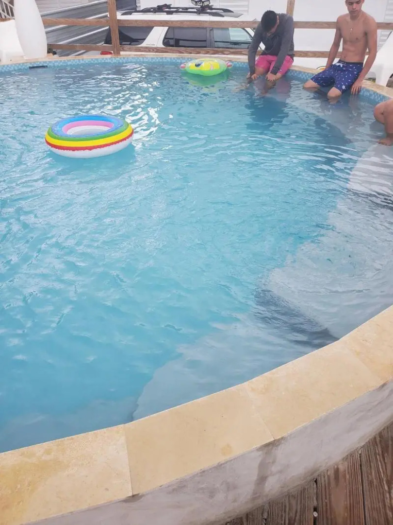 Luichy's Seaside Hotel