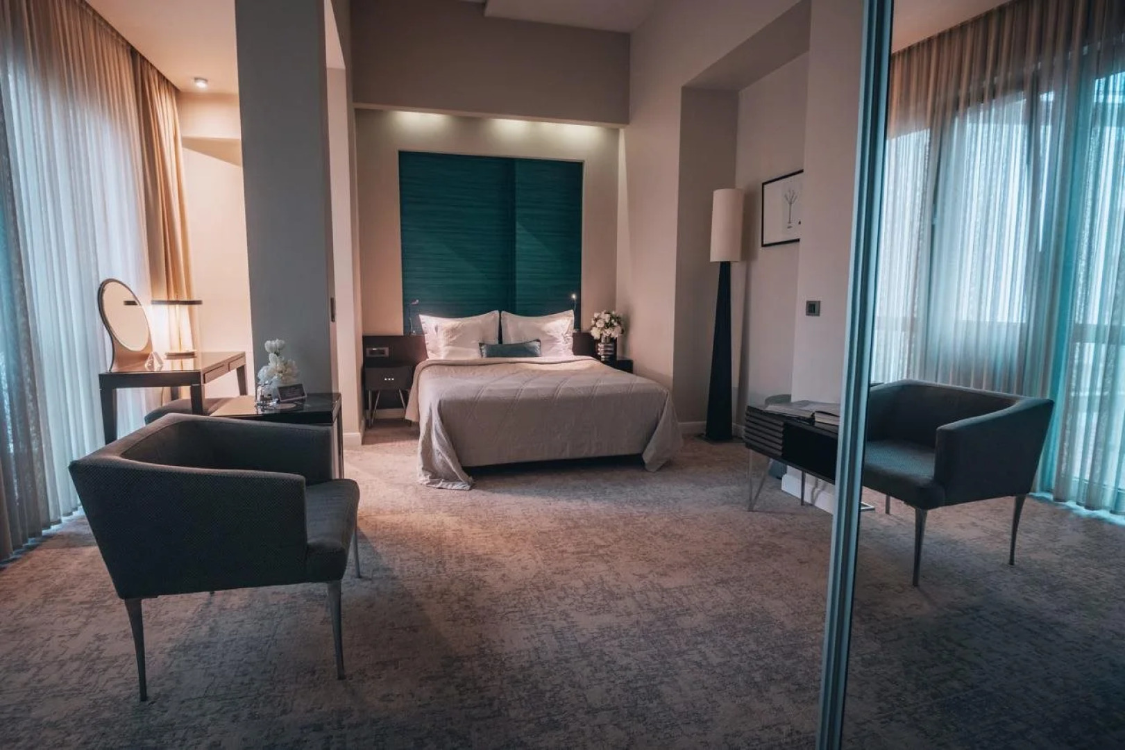 Отель Townhouse27