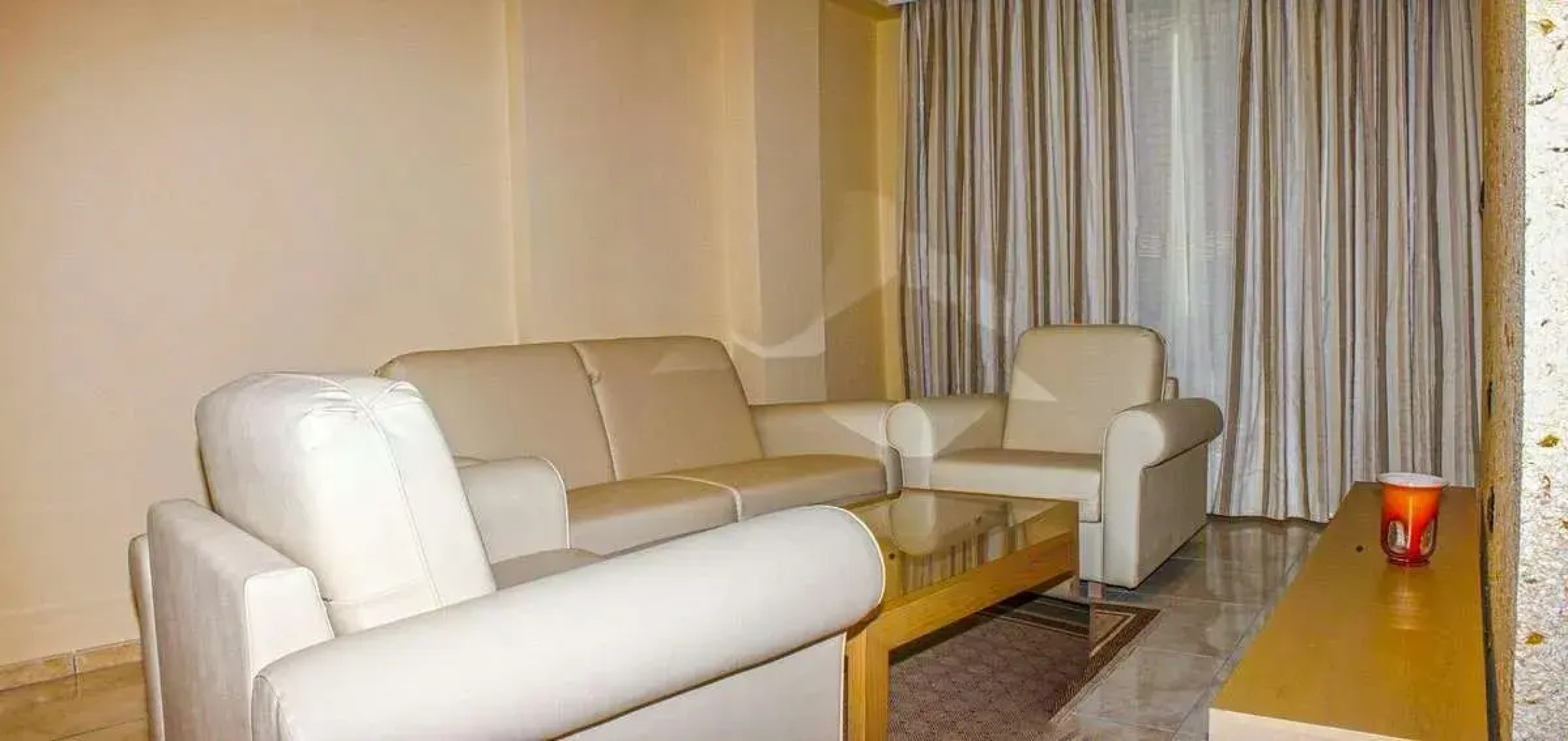 Hotel Restaurant La Roseraie