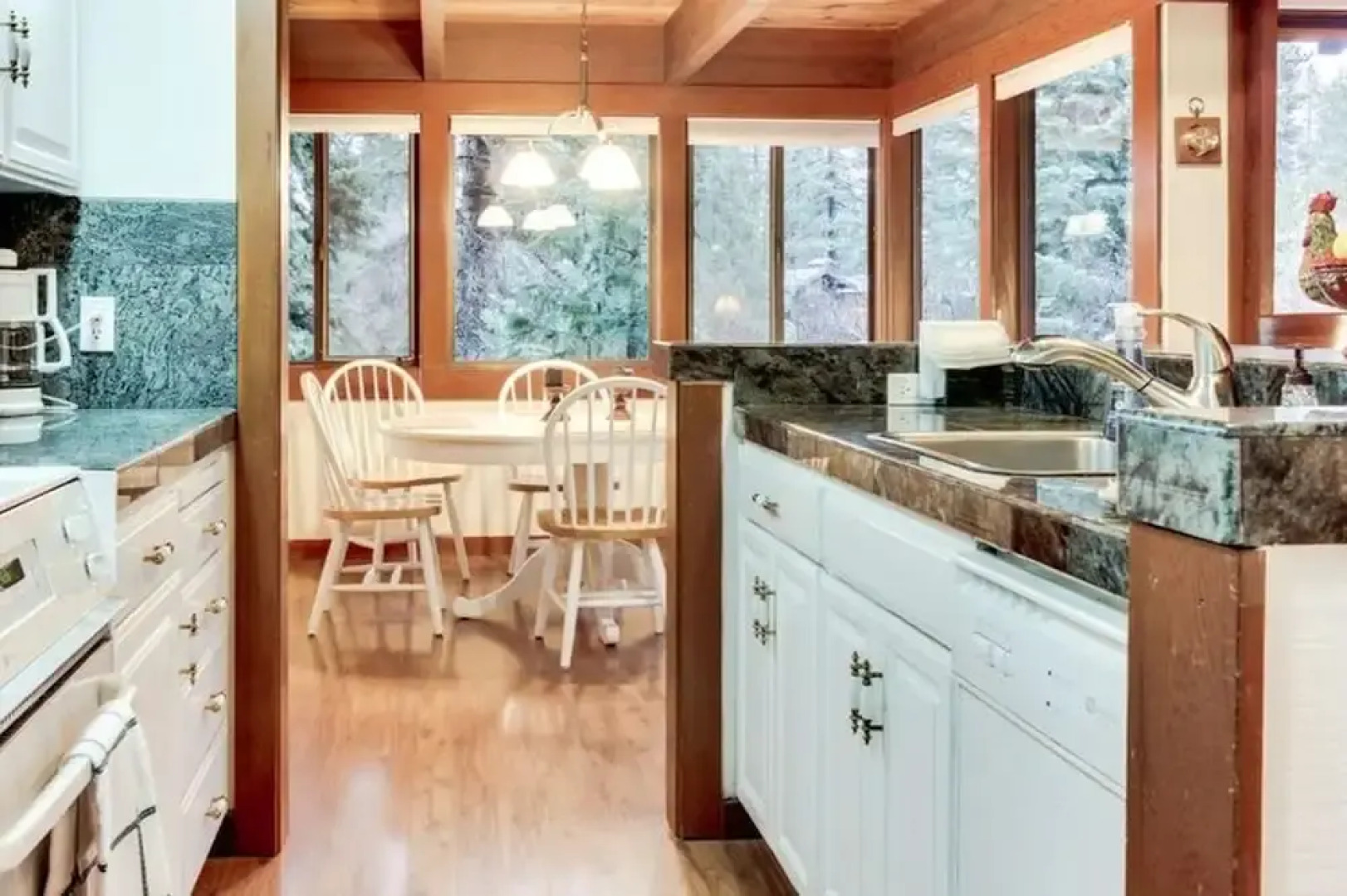 Tahoe Taverns 101 by Tahoe Mountain Properties