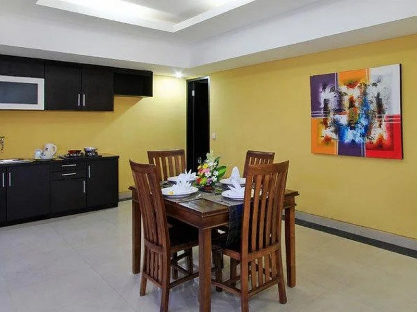 Pande Villas Spa & Restaurant