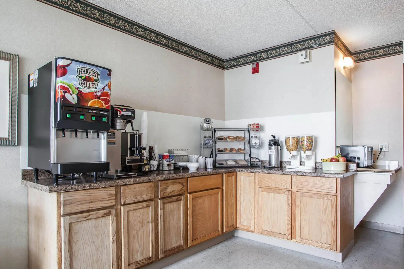 Rodeway Inn & Suites Milwaukee Airport