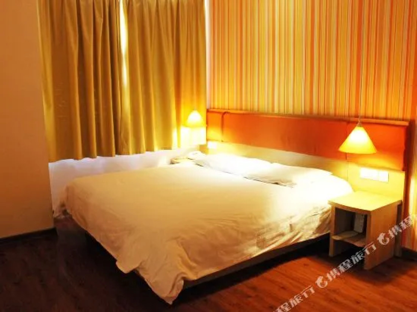 Home Inn Baicheng Shimin Square