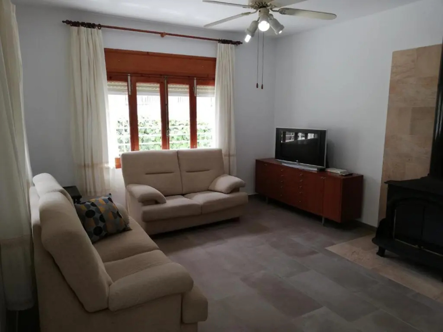 Chalet II con jardín y wifi en la playa