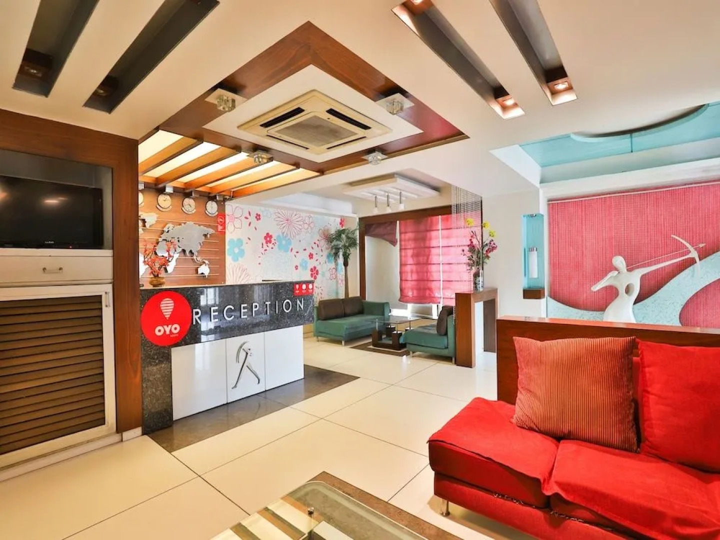 OYO 13372 Hotel Laksh Residency