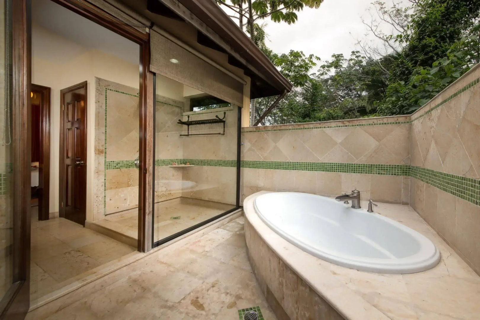 Sleeping Giant Rainforest Lodge