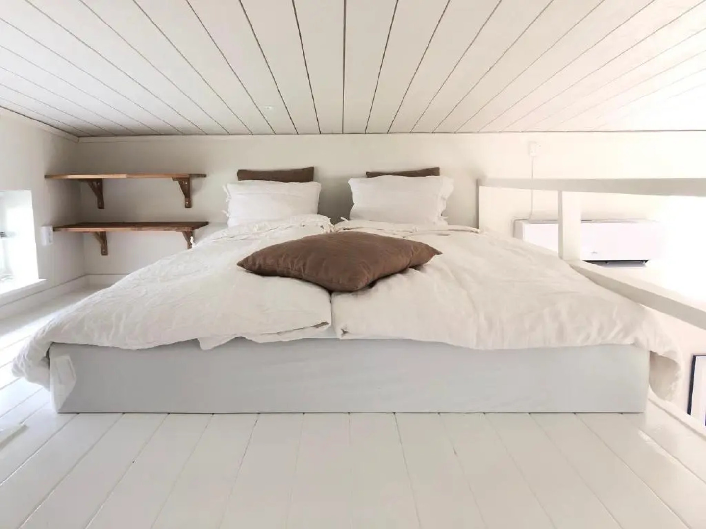 Kungsbacka nära hav och golf-sovloft 1,25 takhöjd