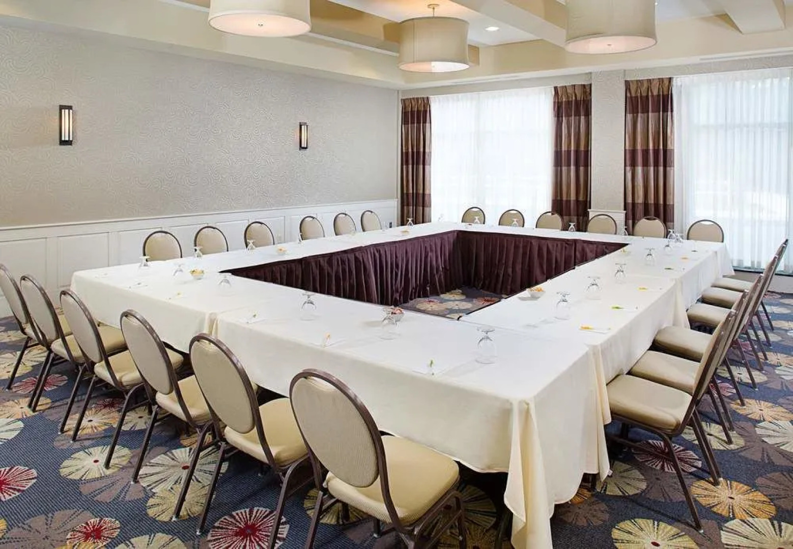 Courtyard Keene Downtown