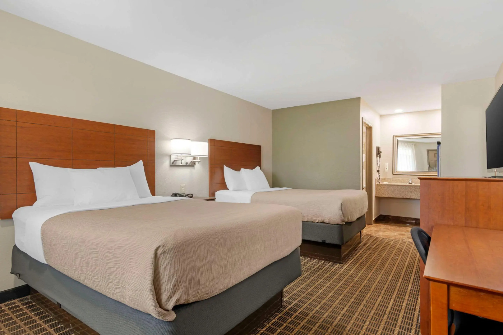 Quality Inn & Suites Morrow Atlanta South