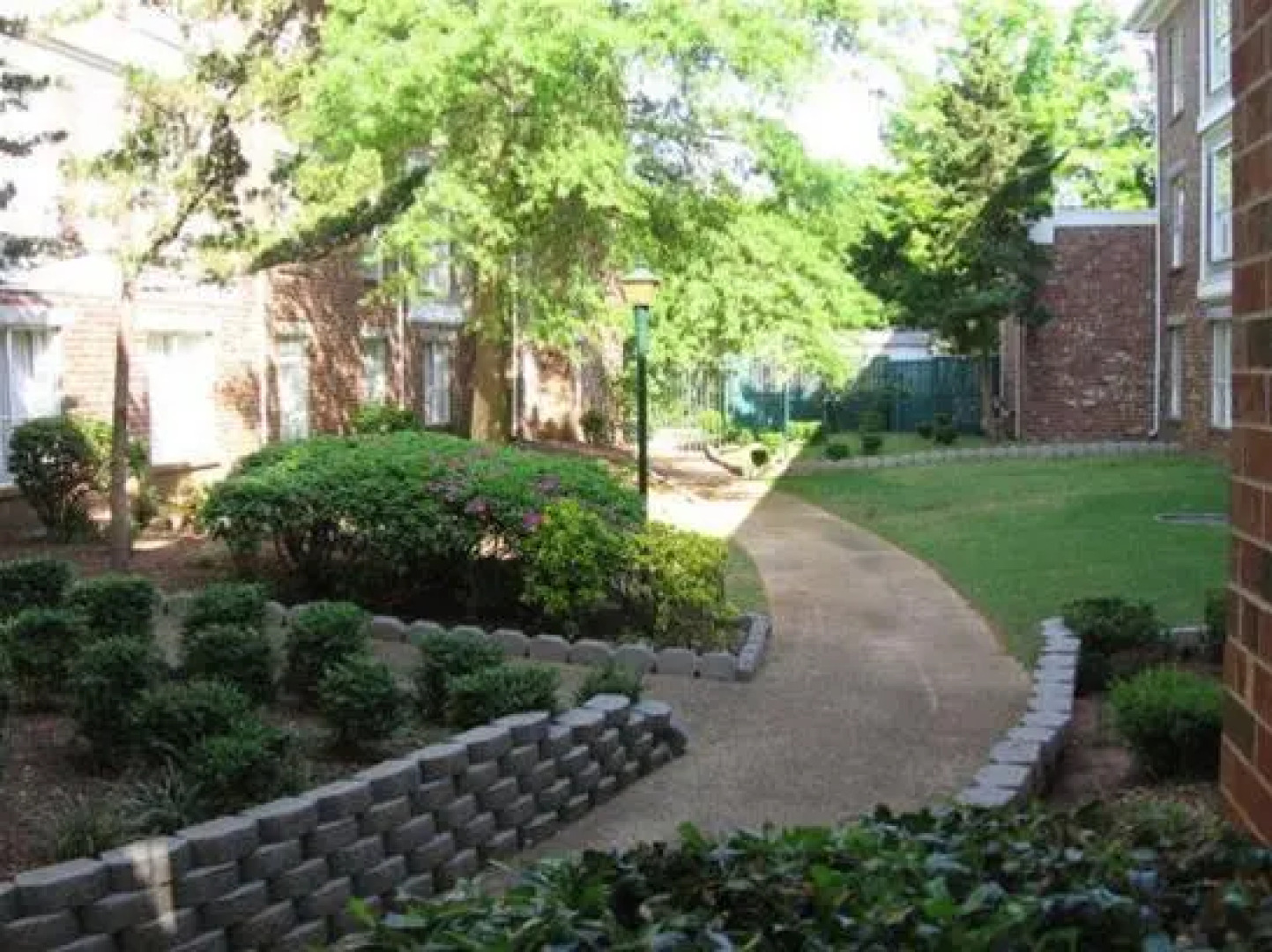 Amberley Suite Hotel