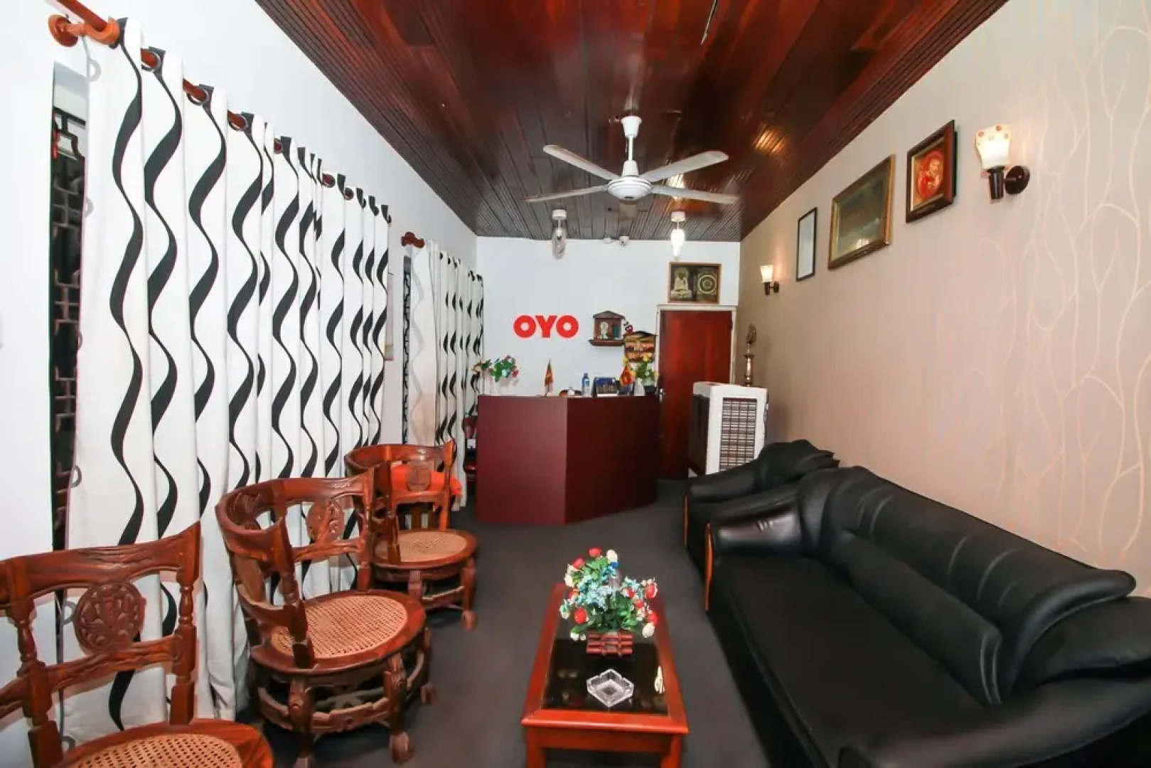 OYO 282 Ivory Monarch Hotel & Resort