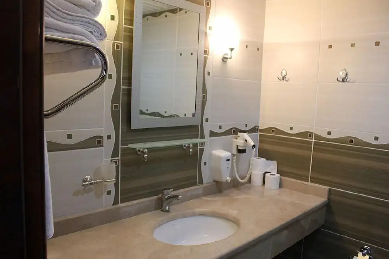 Nerissa Hotel - Special Class