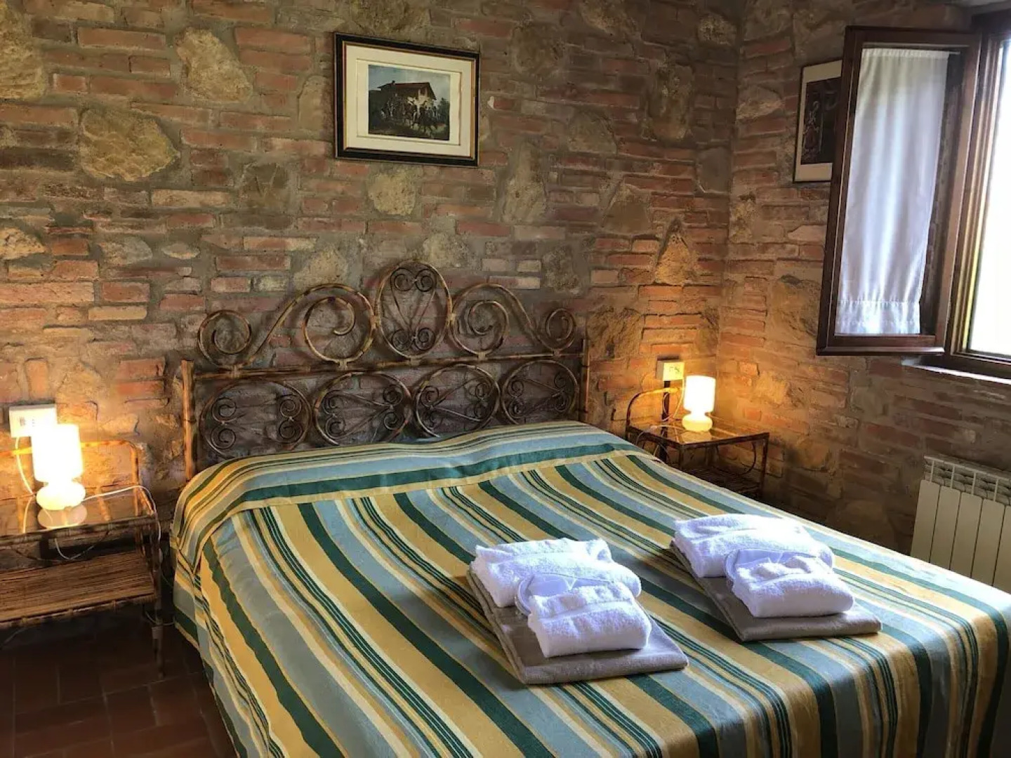 Romola Retreat: Tuscan Escape