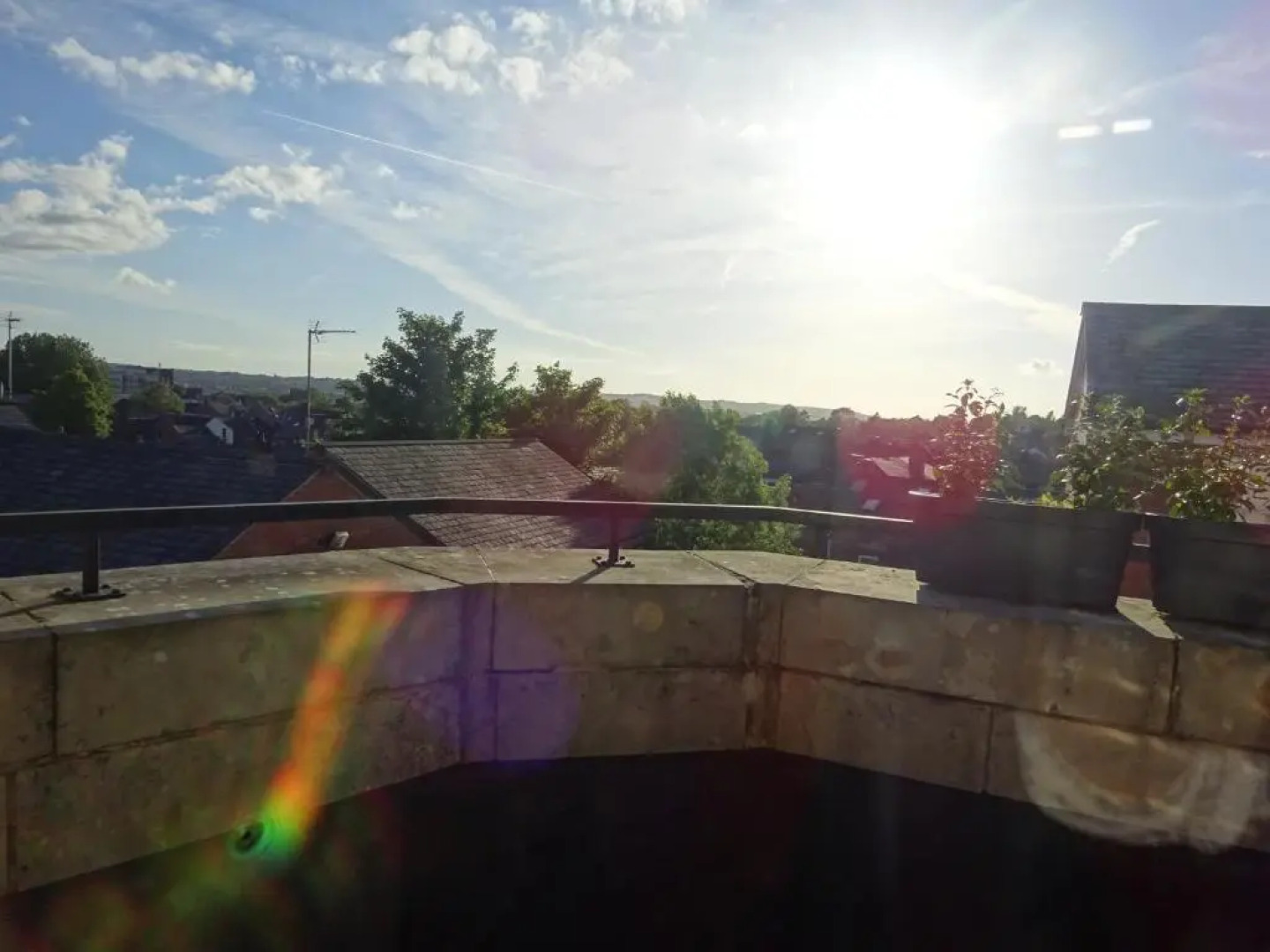 Wigan Central I 1 & 2 Bed Executive Apartments I Family Rooms I Private Balcony I Free Parking