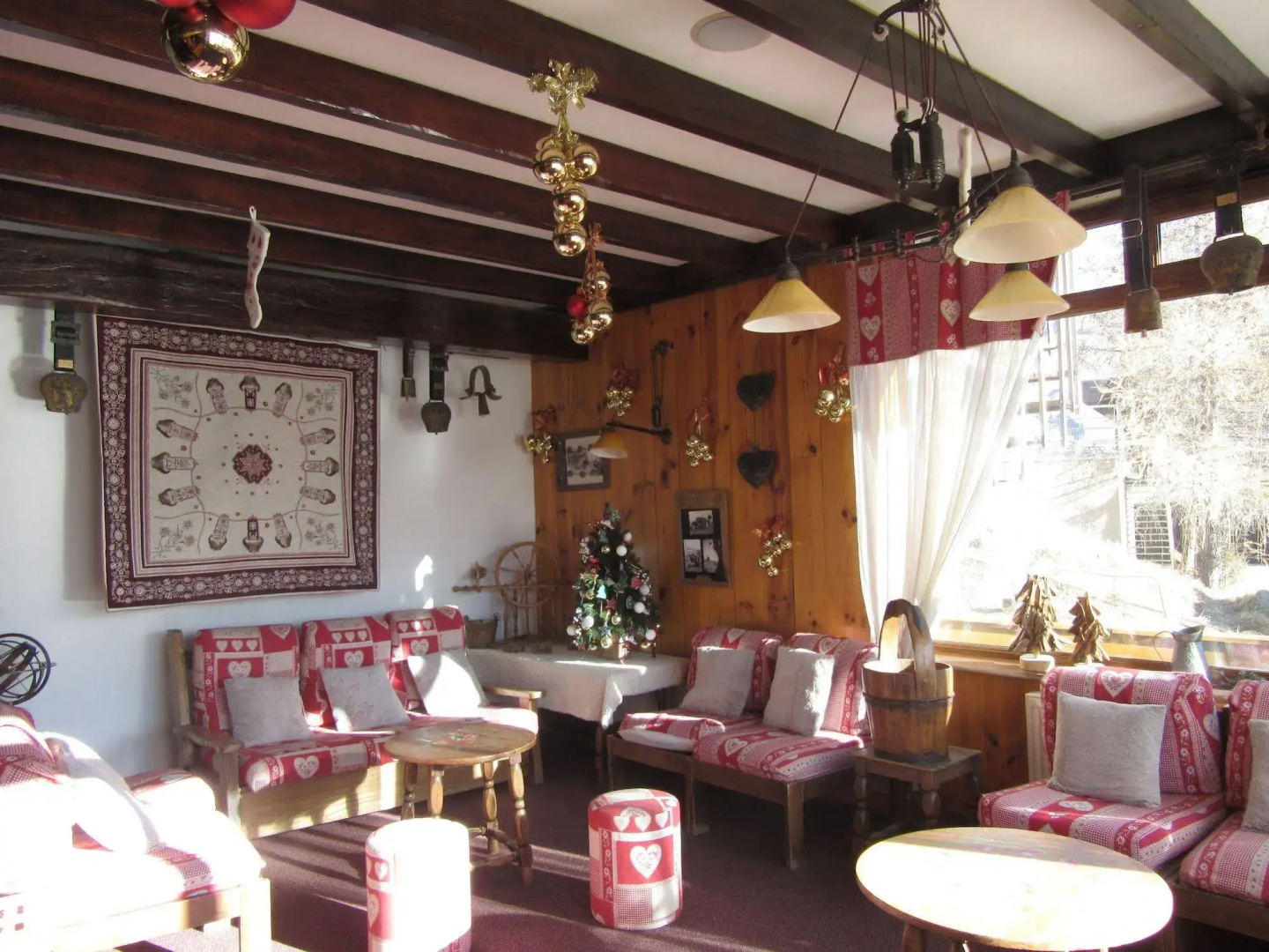 Hôtel Les Catrems