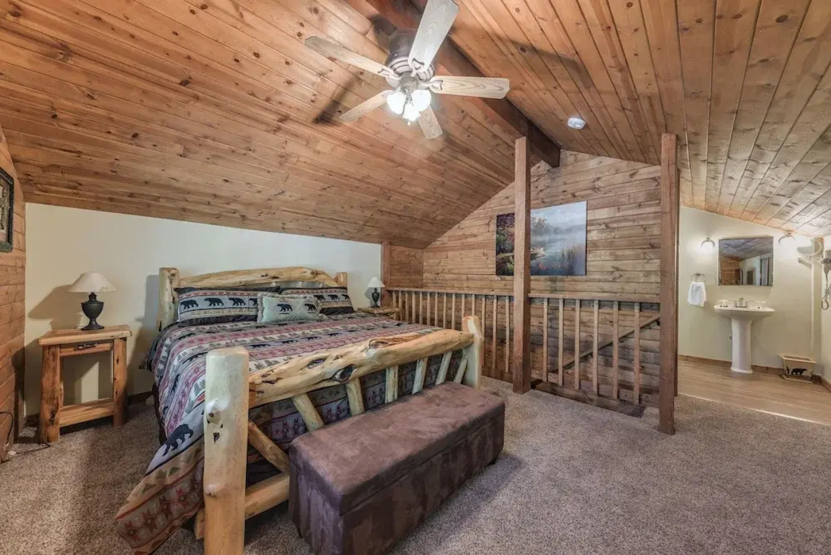 Well-appointed Alto Cabin w/ Fire Pit & Pool Table