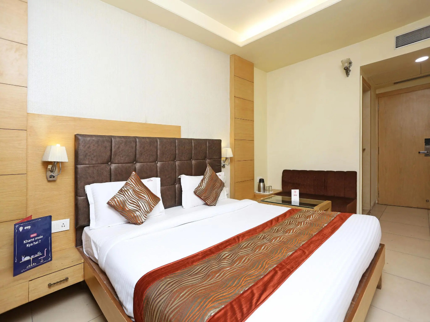 Capital O 1547 Hotel The Oasis