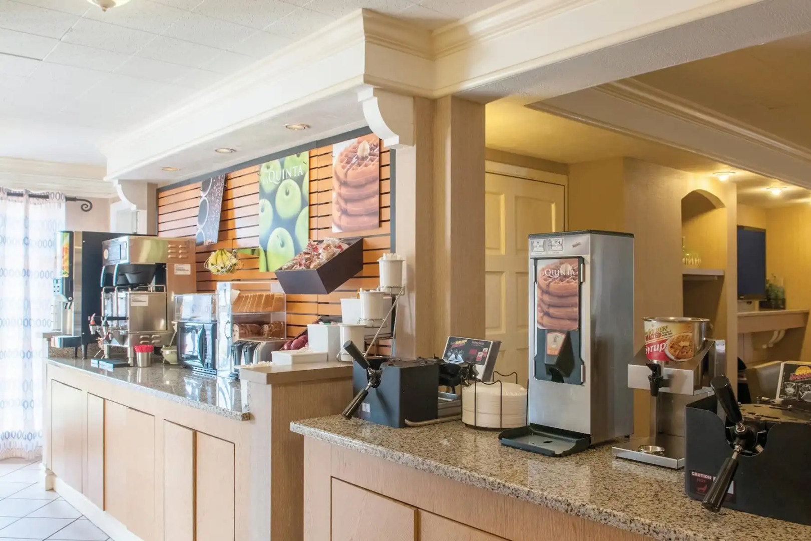 La Quinta Inn New Orleans Veterans / Metarie