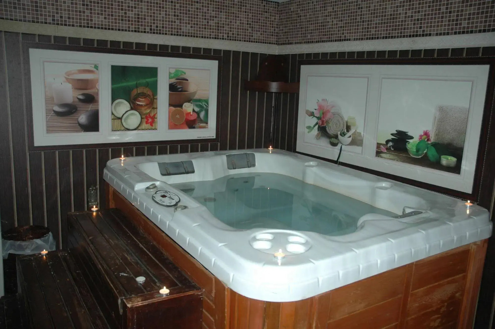 Nubian Island, Families and Couples only