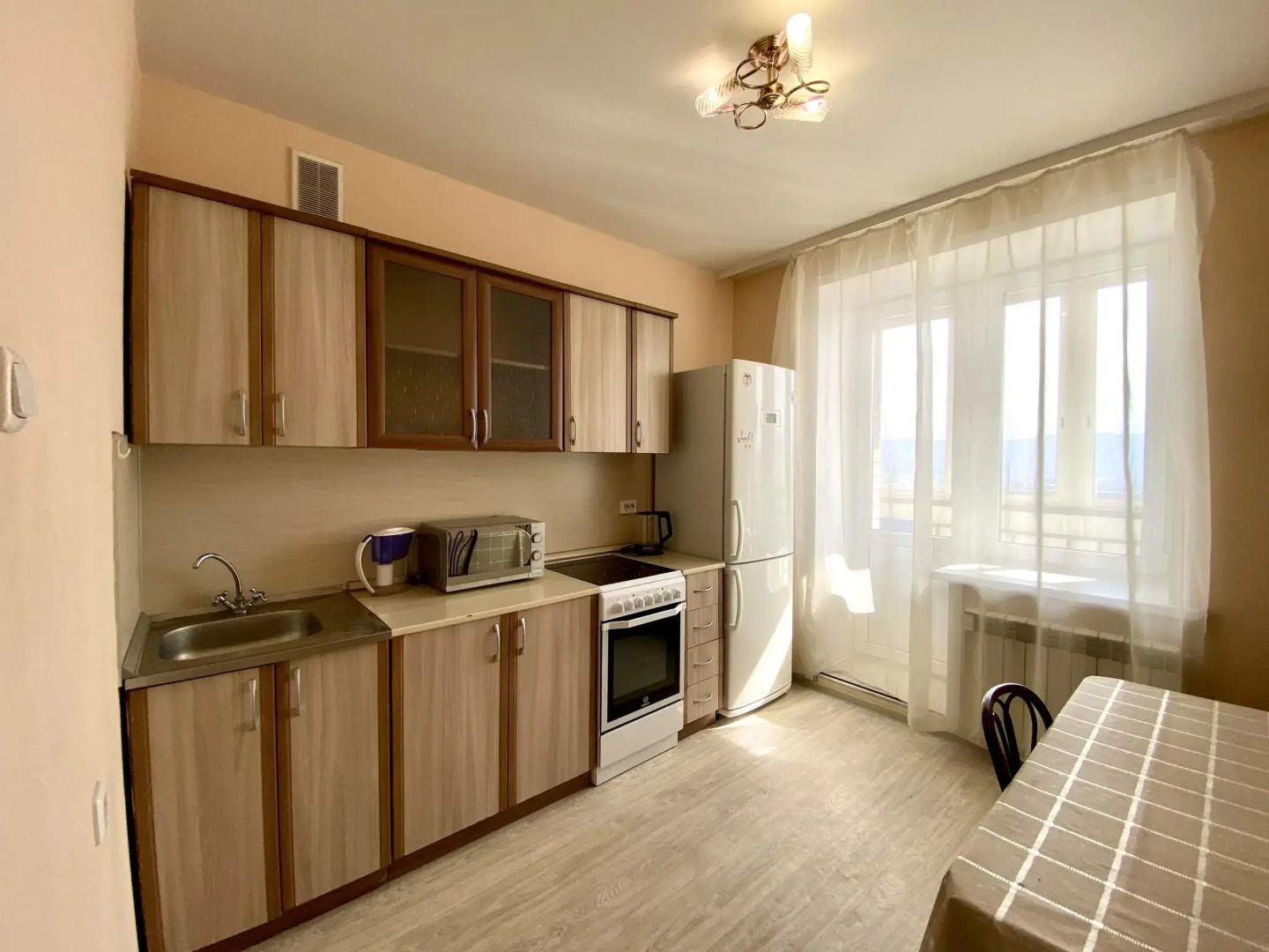 Декабрист на улице Бабушкина 99