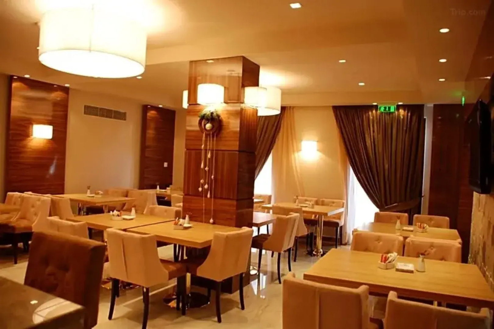 Dovitel Boutique Hotel