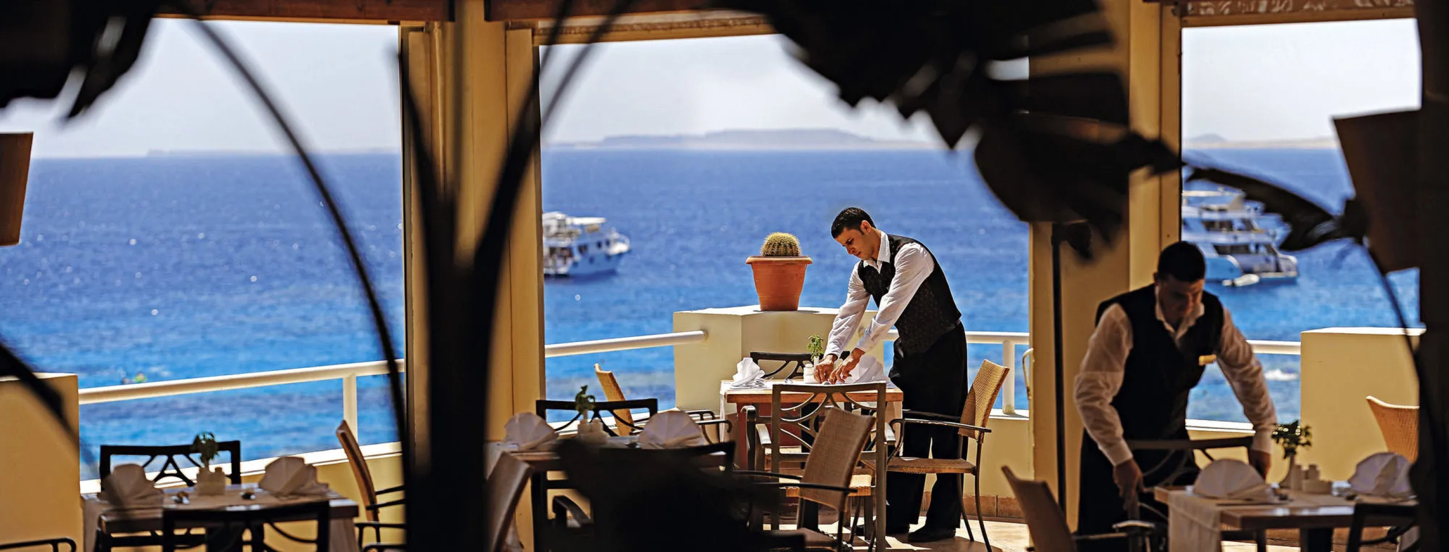 Reef Oasis Beach Resort