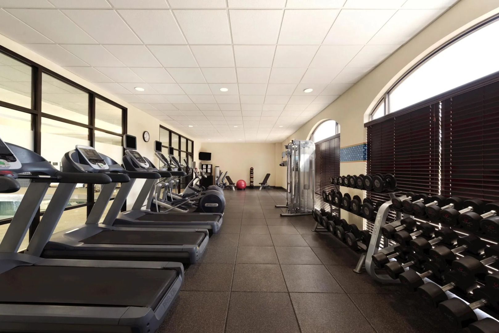 Hampton Inn & Suites Kansas City-Country Club Plaza