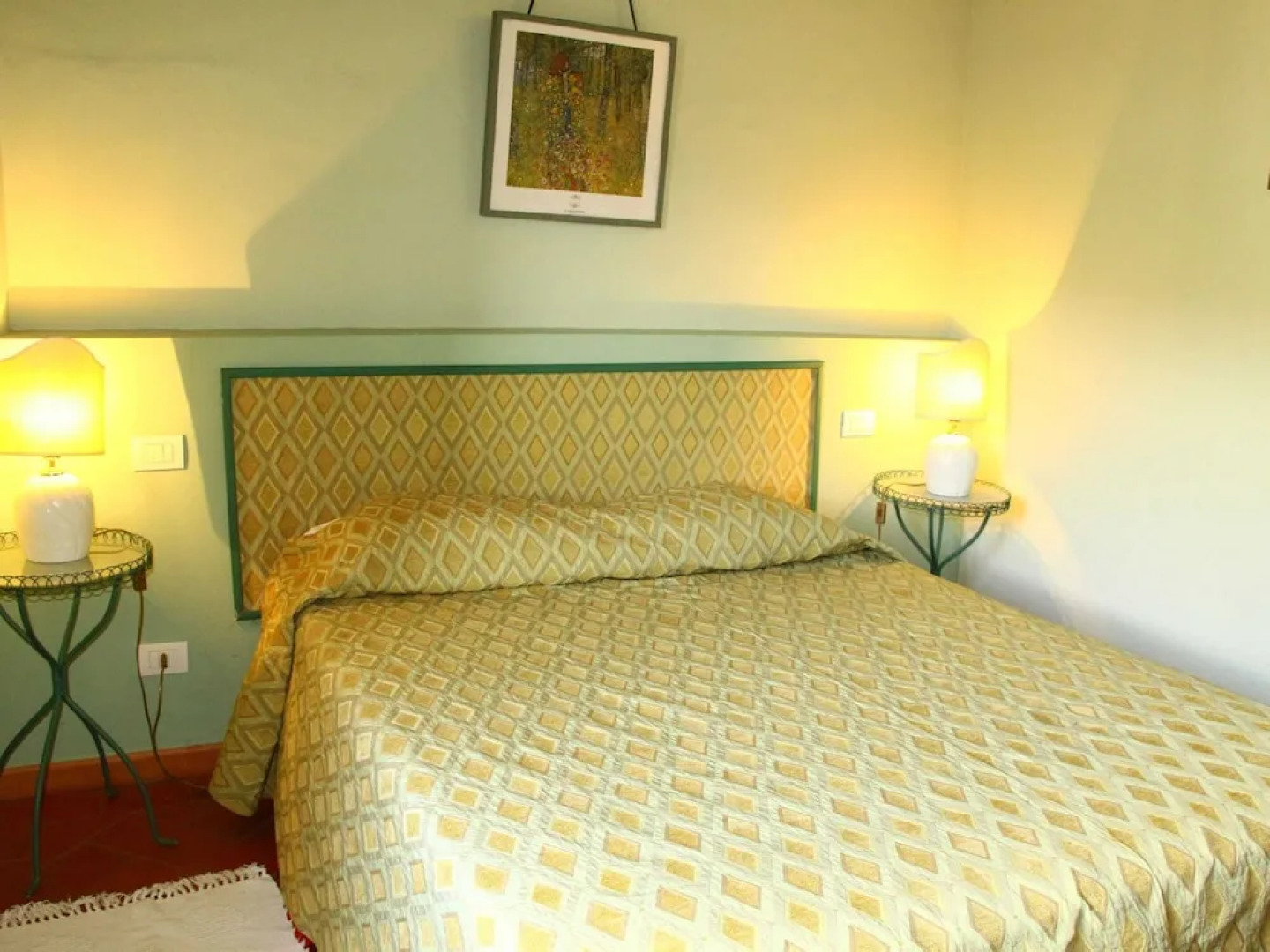 Idyllic Tuscan Hideaway With Pool and spa