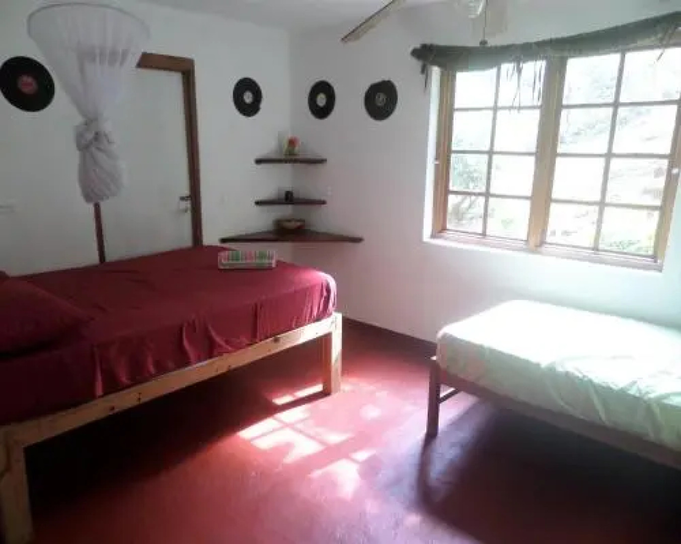 La Familia Guest House and Natural Farm