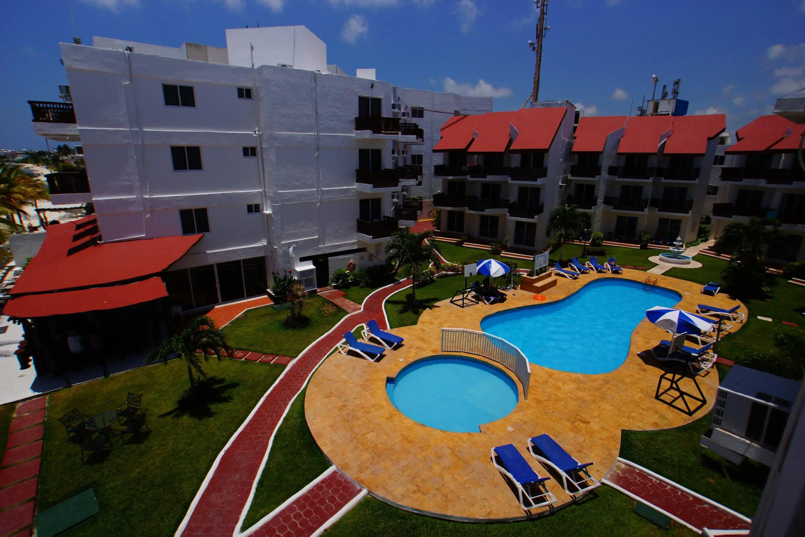 Hotel Imperial las Perlas