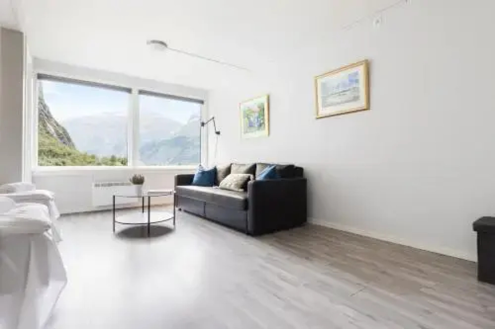 Trolltunga Guesthouse