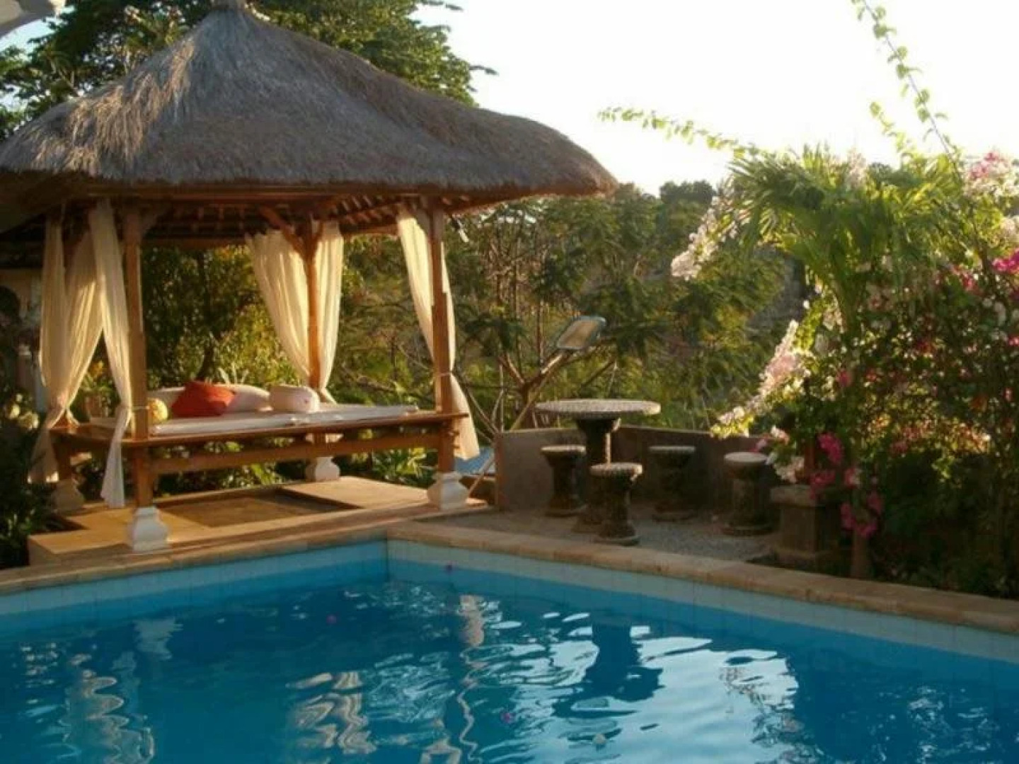 Mimpi Manis Air Sanih