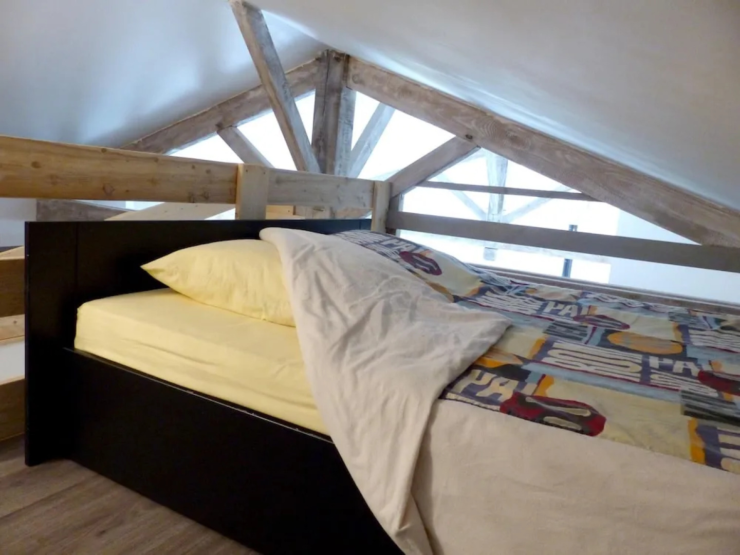 House With 3 Bedrooms in Saint-germain-du-salembre, With Pool Access,